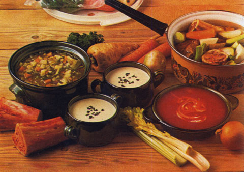 À table ! La recette de la sauce charcutière de Rolino Gaspari pour Magazine Aléatoire. Image : Guía práctica familiar, éditions Nauta, 1980.
